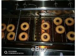 3 Sets Mold Commercial Automatique Donut Machine À Beignet Maker Plus Large Réservoir D'huile